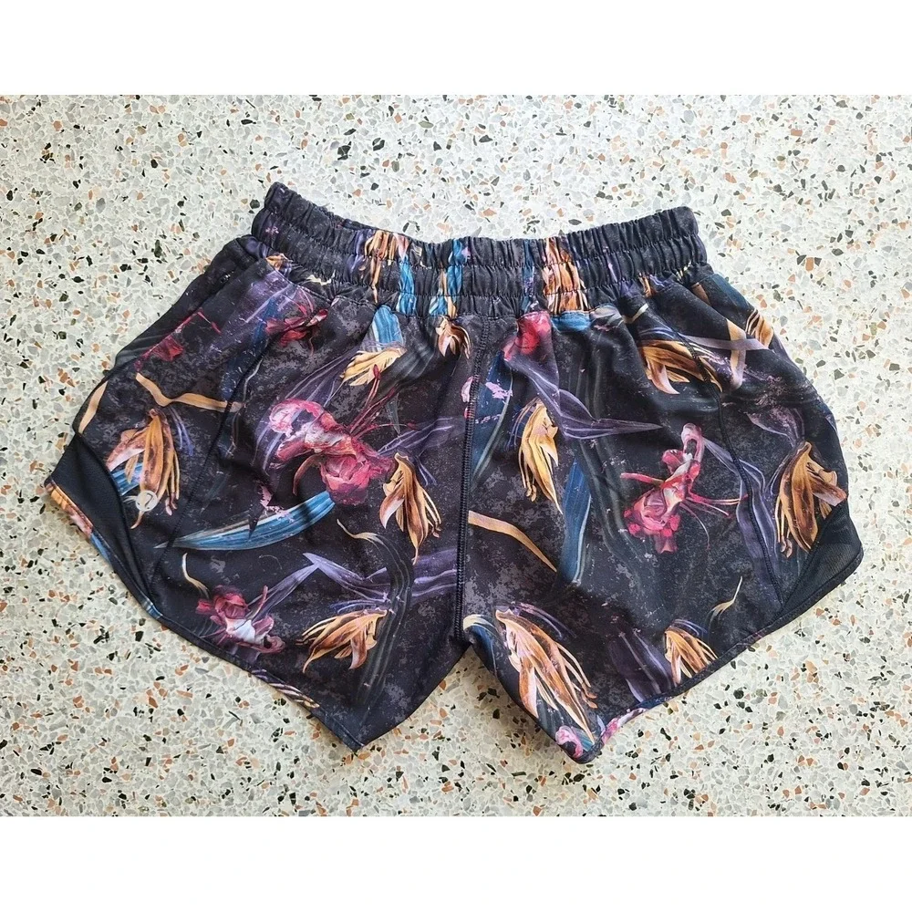 Lululemon Hotty Hot Low Rise Short 4
